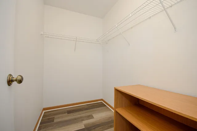 $2,500 | 2976 White Thorn Circle, Naperville, IL 60564