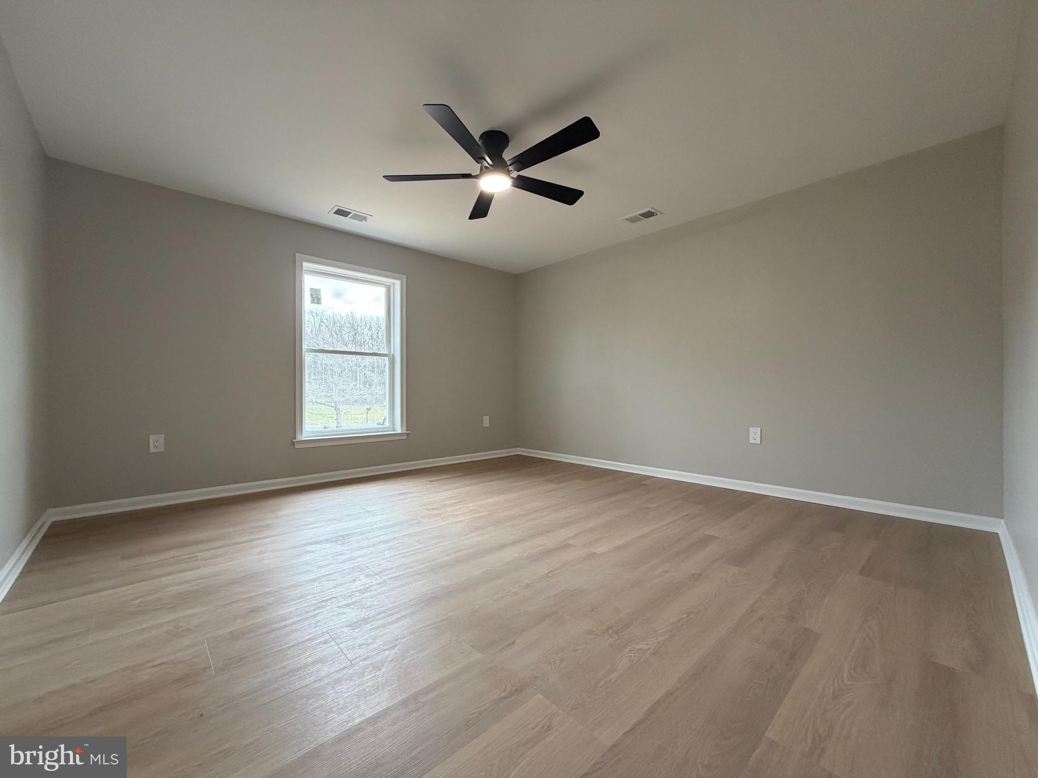 114 Birch Road Stevensville, MD 21666 - Photo 23 of 53 Primary Bedroom w/ Full Bath