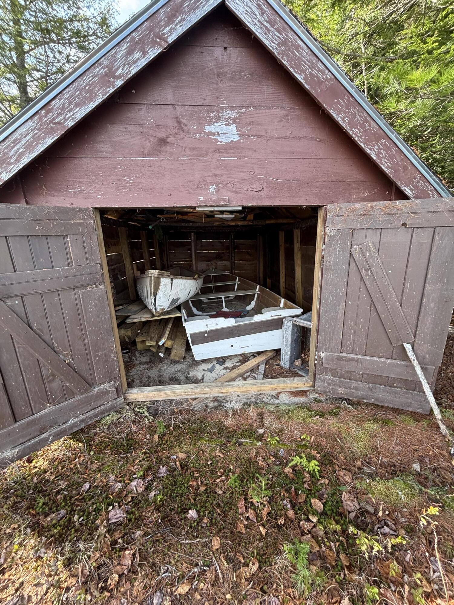 173 Evergreen Way Millinocket, ME 04462 - Photo 27 of 32 IMG_6049