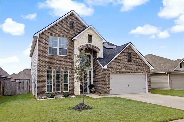 $395,000 | 2111 Markley Drive, Bryan, TX 77807