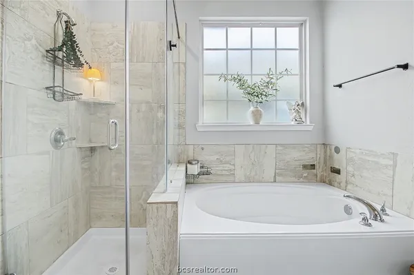 $395,000 | 2111 Markley Drive, Bryan, TX 77807