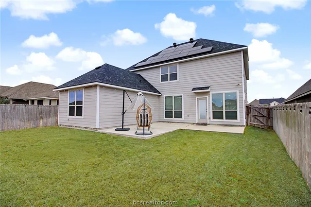 $410,000 | 2111 Markley Drive, Bryan, TX 77807