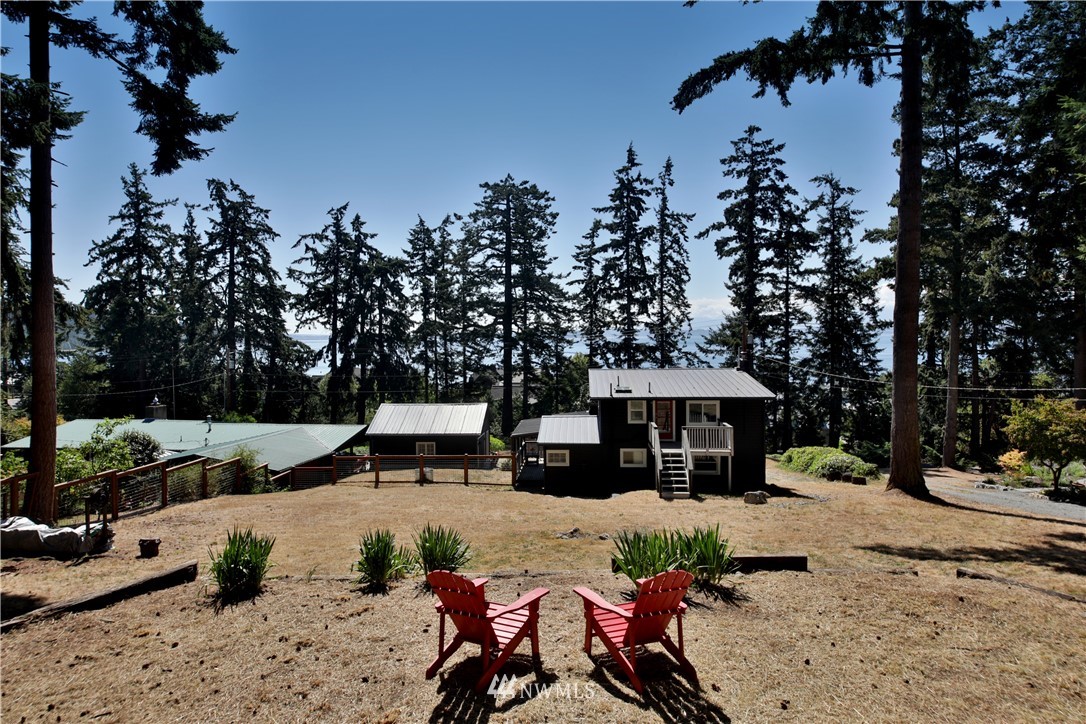 5837 Mutiny Bay Road Freeland, WA 98249 - Photo 32 of 40 a view of outdoor space with patio
