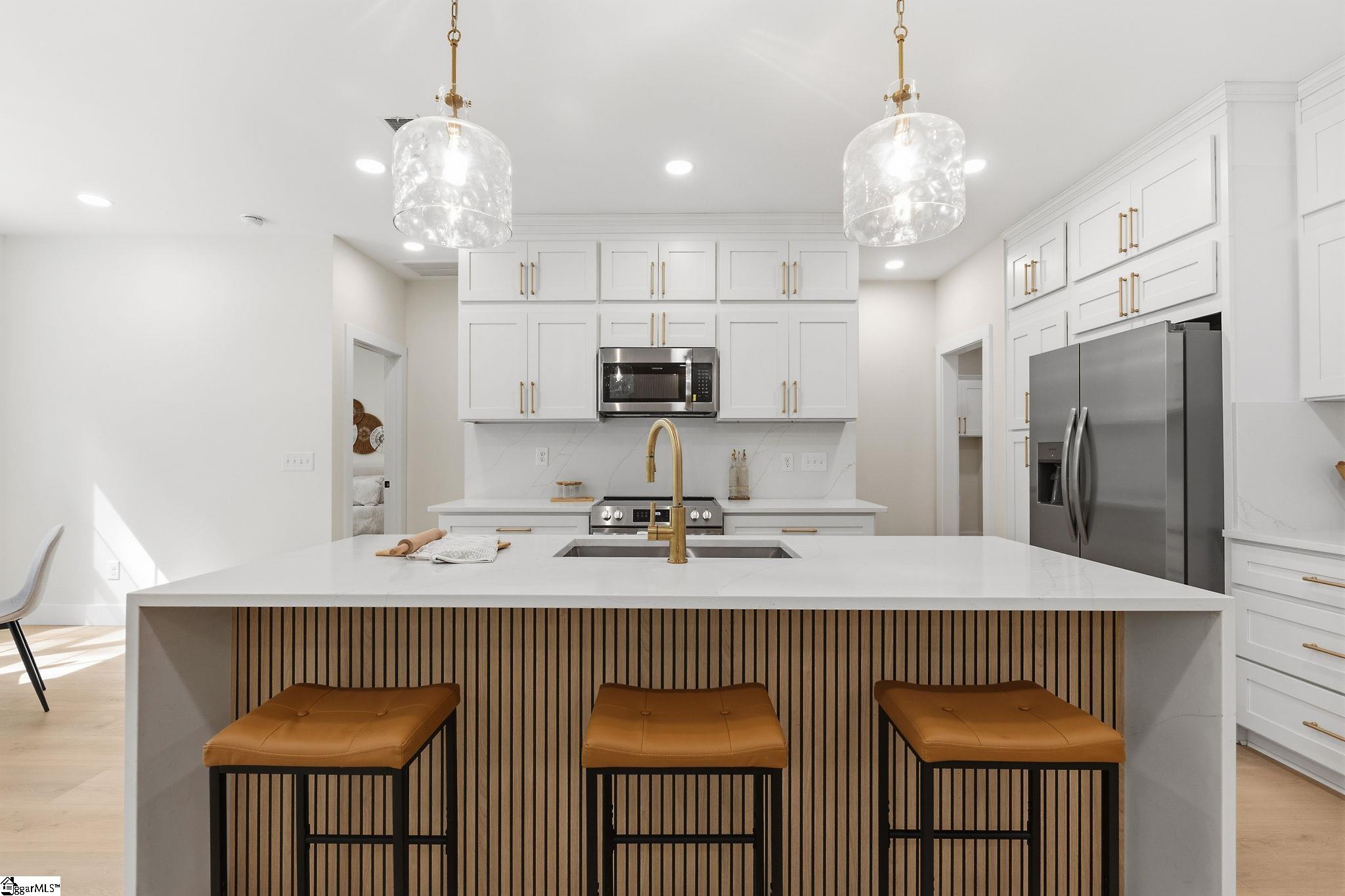 406 Point Road Westminster, SC 29693 - Photo 15 of 45