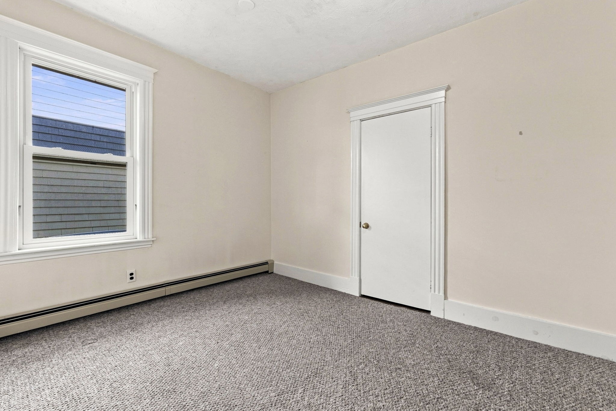 16 Usher Road Medford, MA 02155 - Photo 9 of 28 Gallery Image 9