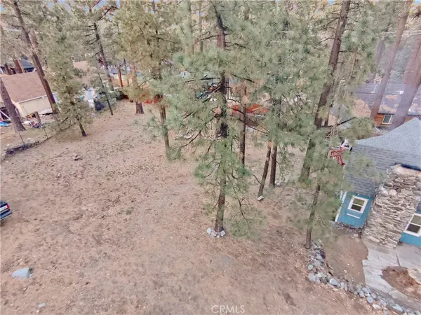 $350,000 | 1376 Irene Street, Wrightwood, CA 92397