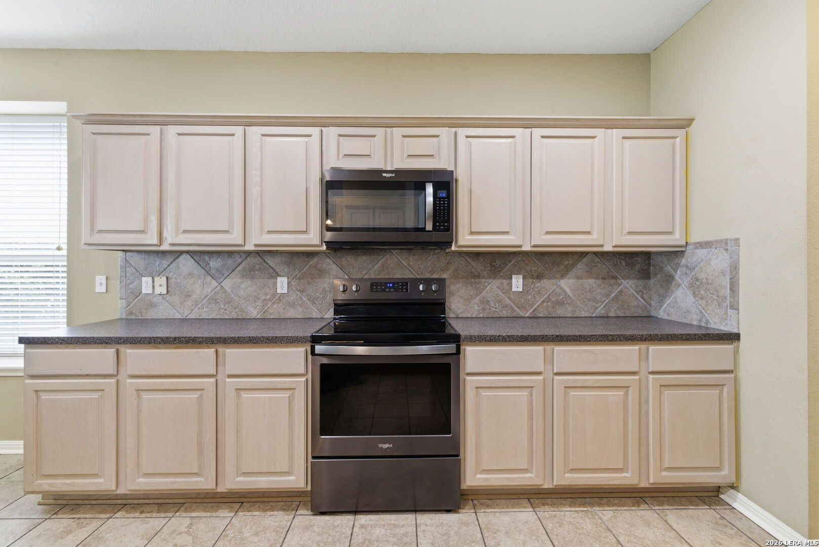 209 Summit View Cibolo, TX 78108 - Photo 13 of 45