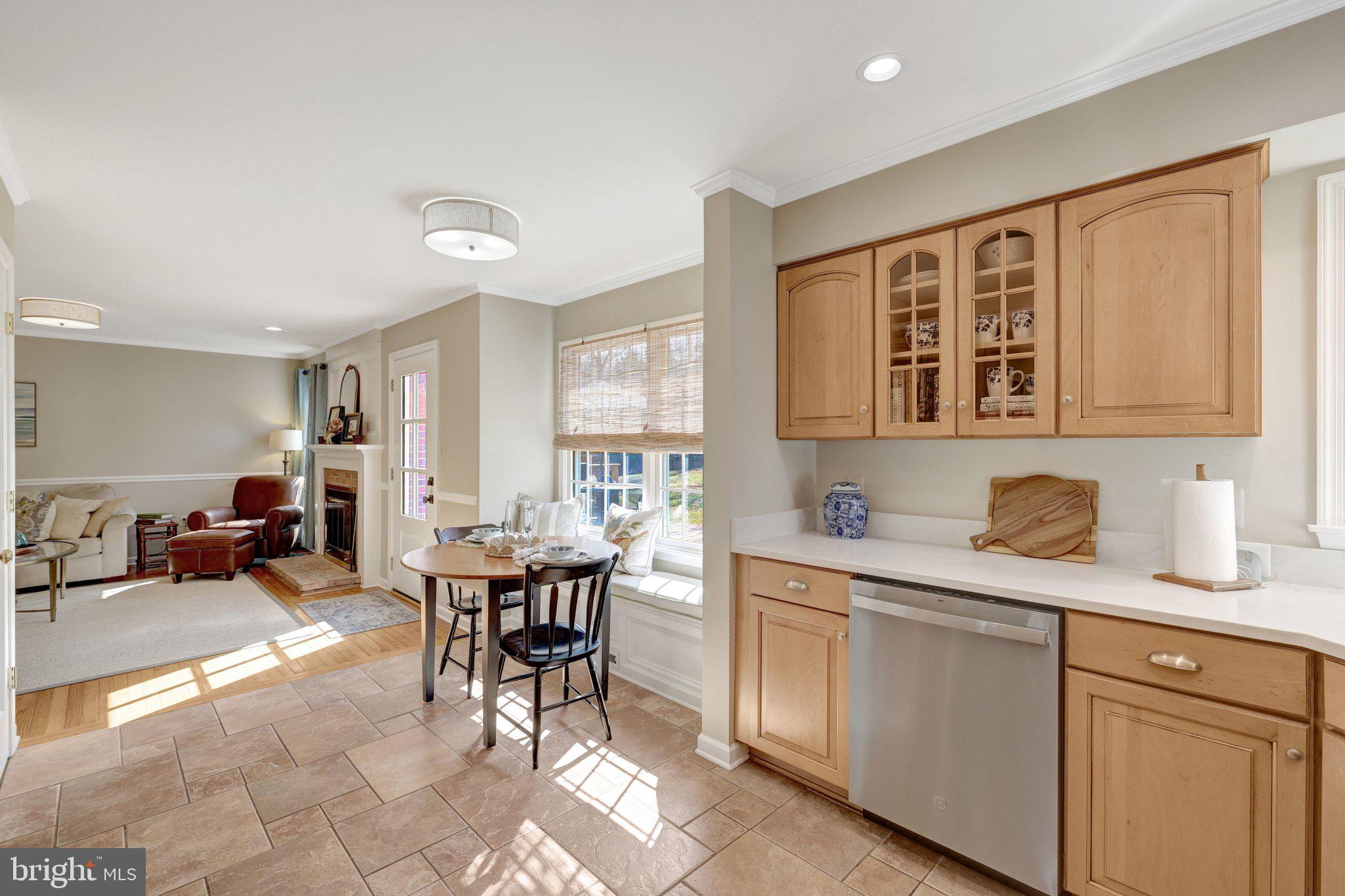 21039 Barcroft Way Sterling, VA 20164 - Photo 18 of 63 a view of a dining room with furniture