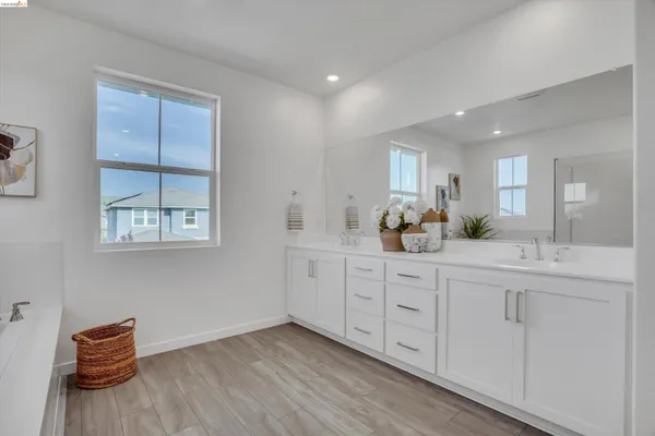 $699,000 | 2404 Indigo Drive, Fairfield, CA 94533