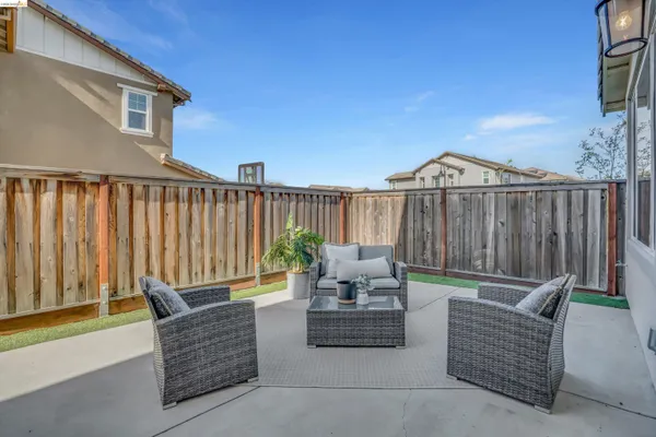 $699,000 | 2404 Indigo Drive, Fairfield, CA 94533
