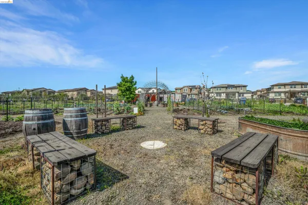 $699,000 | 2404 Indigo Drive, Fairfield, CA 94533