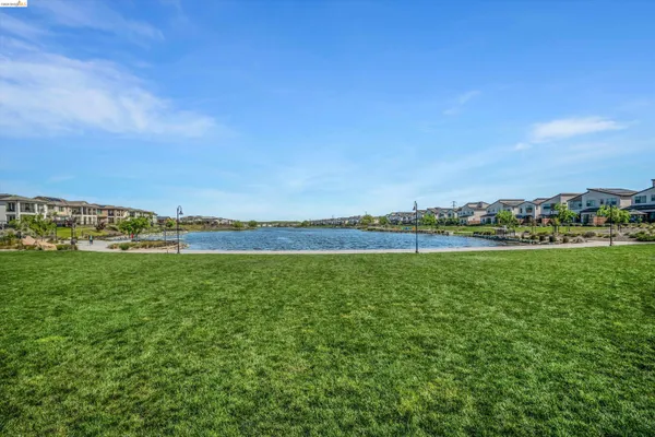 $699,000 | 2404 Indigo Drive, Fairfield, CA 94533