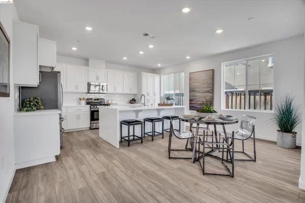 $699,000 | 2404 Indigo Drive, Fairfield, CA 94533