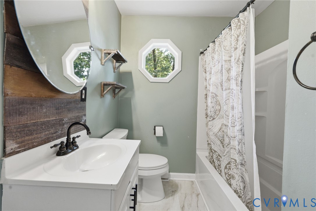 12716 South Chester Road Chester, VA 23831 - Photo 20 of 27