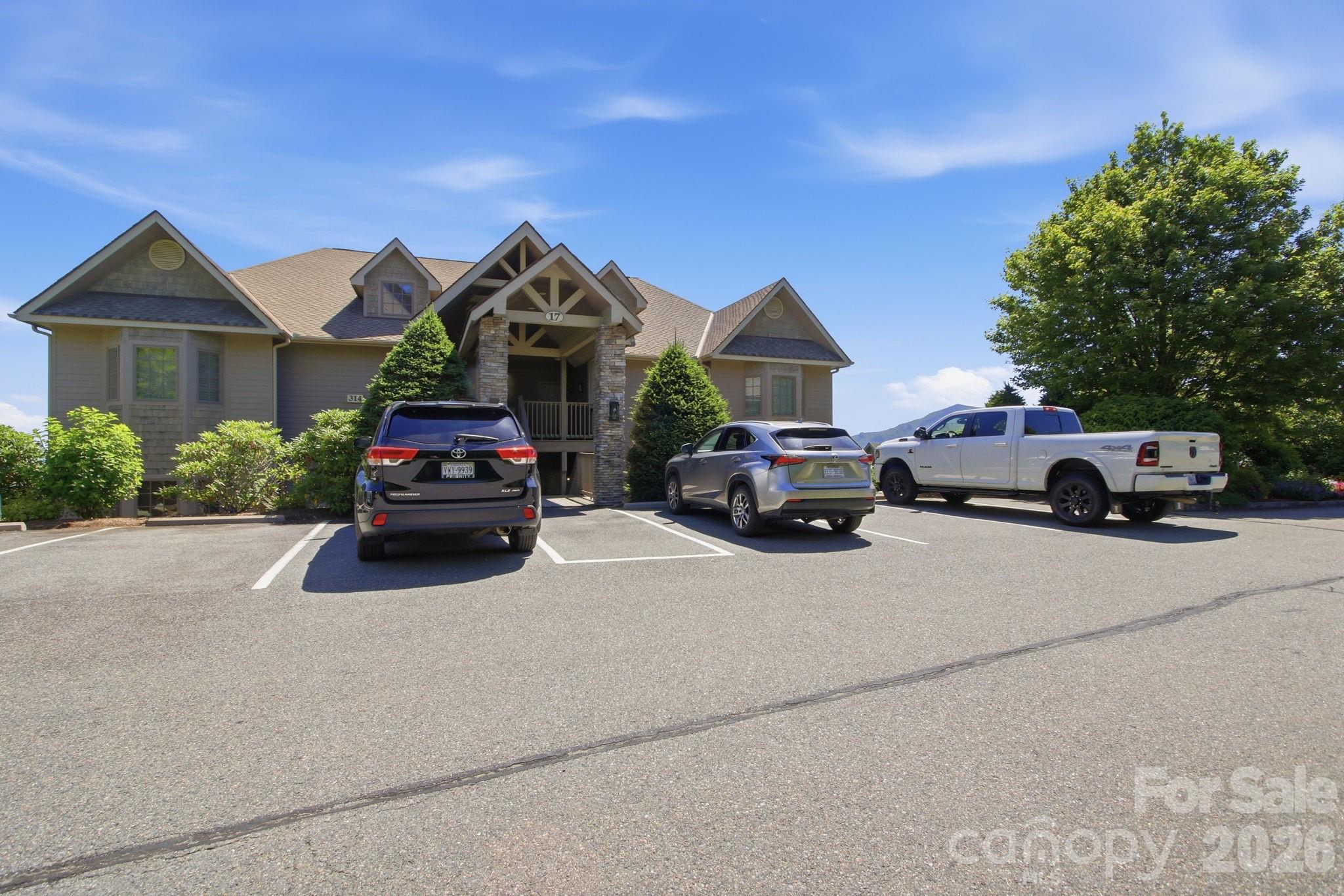 314 Ridgeline Drive, Unit 17D Banner Elk, NC 28604 - Photo 1 of 22