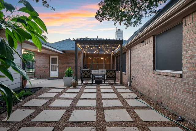 $2,700 | 3014 Cherry Mill Court, Houston, TX 77059