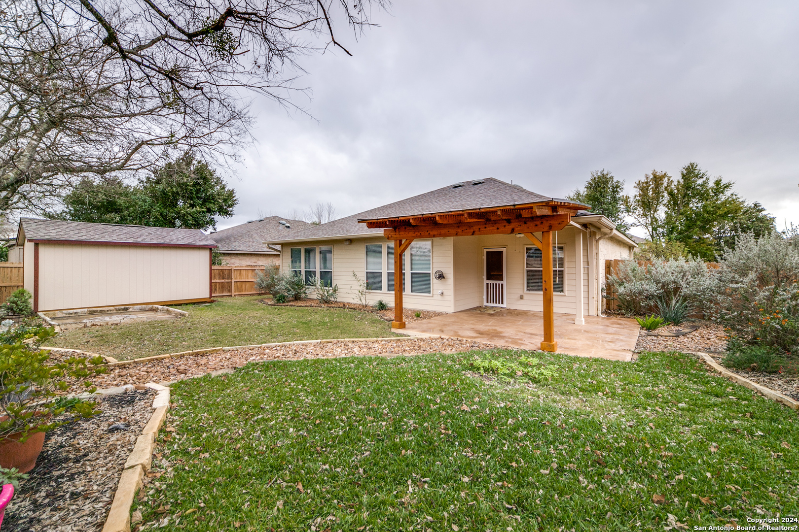 105 Winding Path Boerne, TX 78006 - Photo 14 of 17
