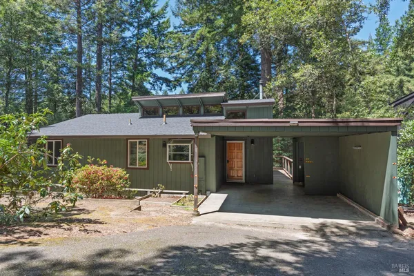 $485,000 | 45270 Ocean View Lane, Gualala, CA 95445
