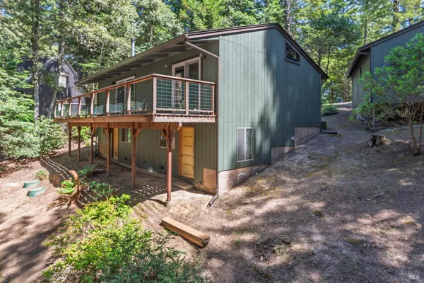 $485,000 | 45270 Ocean View Lane, Gualala, CA 95445