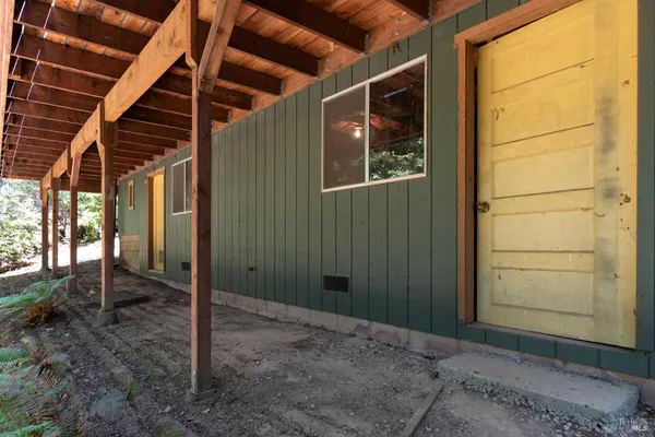 $485,000 | 45270 Ocean View Lane, Gualala, CA 95445
