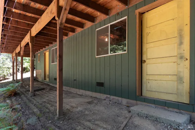 $485,000 | 45270 Ocean View Lane, Gualala, CA 95445