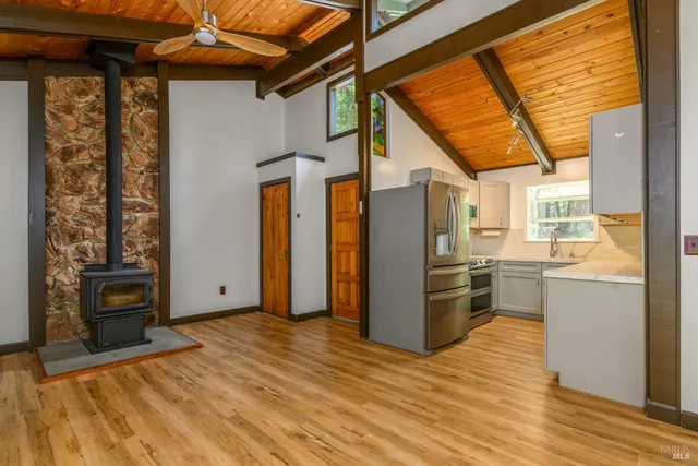 $485,000 | 45270 Ocean View Lane, Gualala, CA 95445