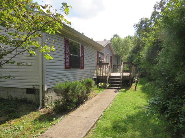 1017 Log Lick Road Winchester, KY 40391 - Photo 12 of 14 IMG_1615