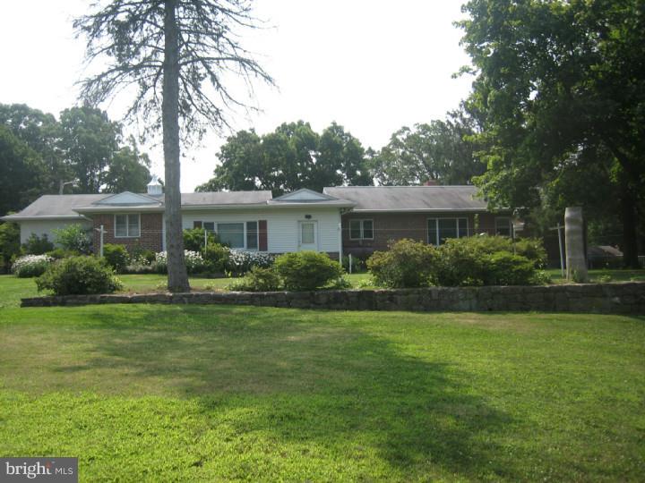 400 Spiece Road Pottstown, PA 19465 - Photo 2 of 19 Exterior Back