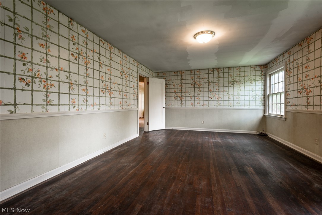 2695 Haddam Road Cleveland, OH 44120 - Photo 21 of 31 Gallery Image 21