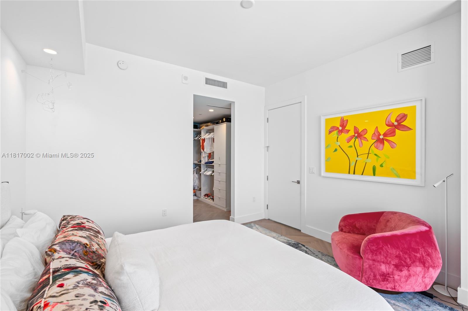 5775 Collins Avenue, Unit 1602 Miami Beach, FL 33140 - Photo 55 of 77