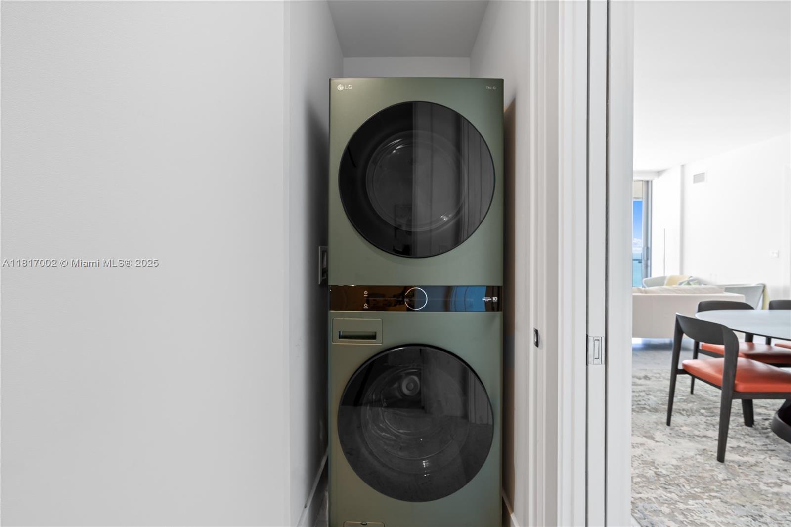 5775 Collins Avenue, Unit 1602 Miami Beach, FL 33140 - Photo 69 of 77