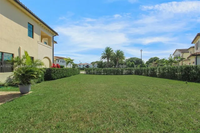 $6,300 | 11865 Southwest 13th Court, Pembroke Pines, FL 33025