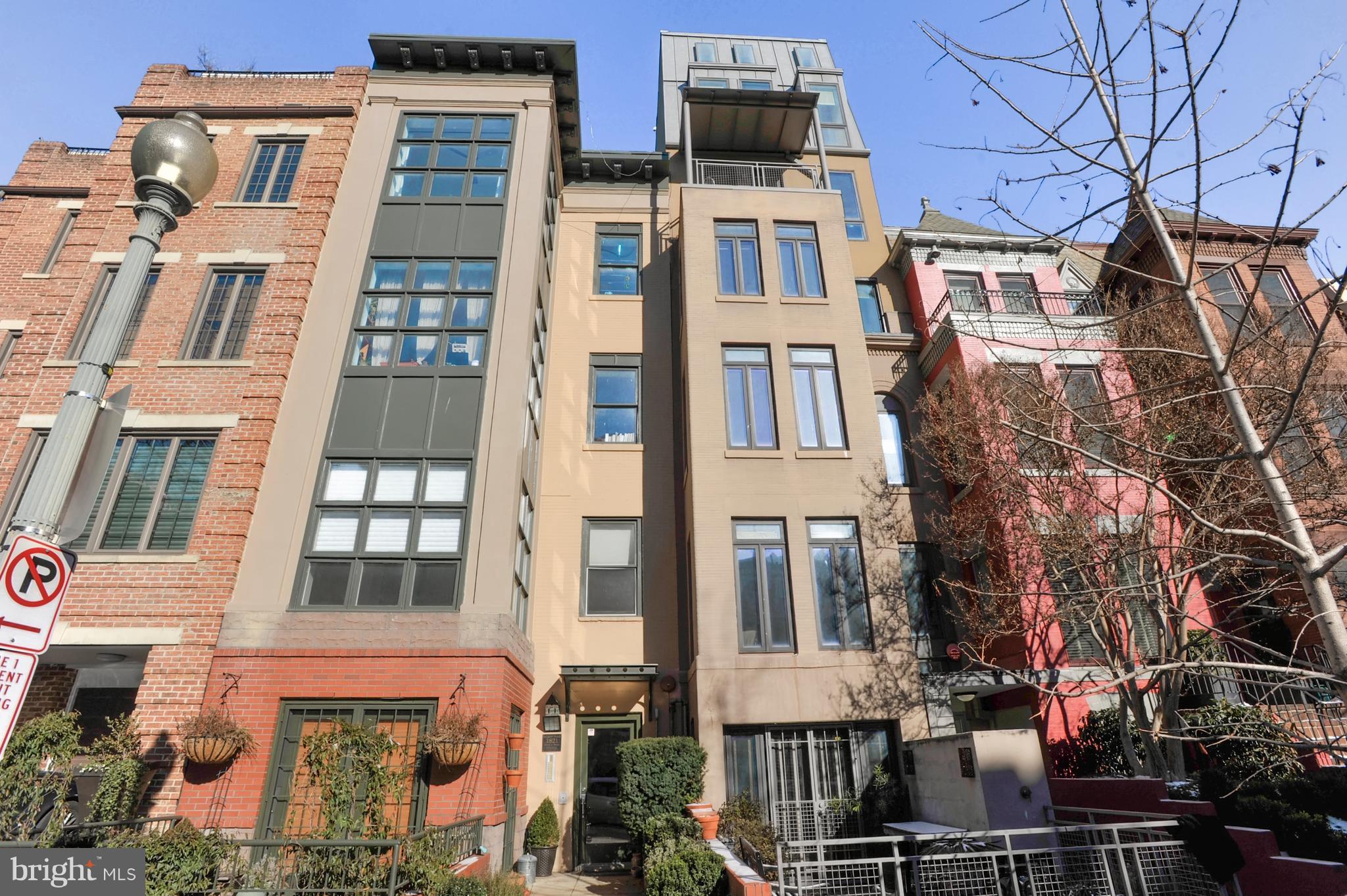 1821 Belmont Road Northwest, Unit 7 Washington, DC 20009 - Photo 1 of 10 Exterior (Front)