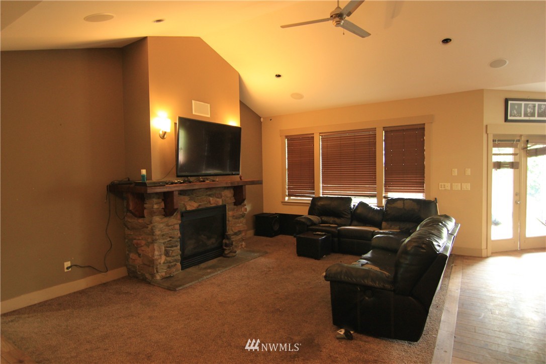 821 Red Maple Loop Everson, WA 98247 - Photo 3 of 11