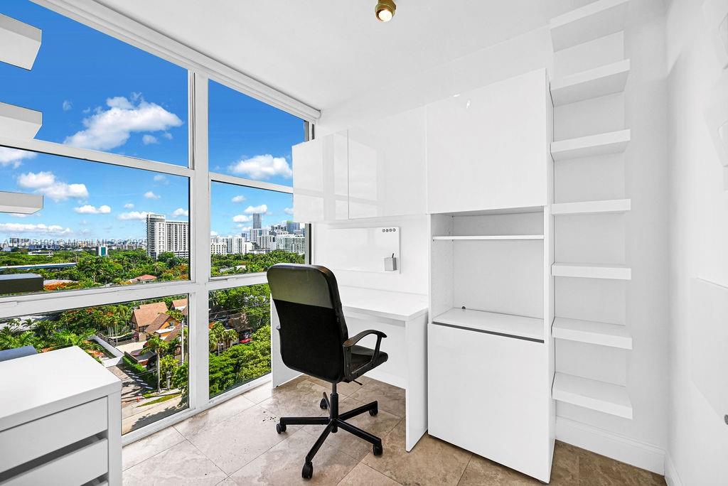 1915 Brickell Avenue, Unit C1213 Miami, FL 33129 - Photo 12 of 50