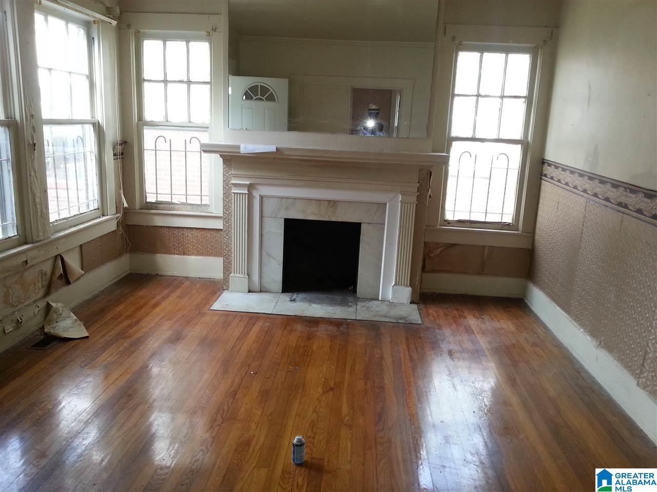1353 18th Street Southwest Birmingham, AL 35211 - Photo 2 of 12