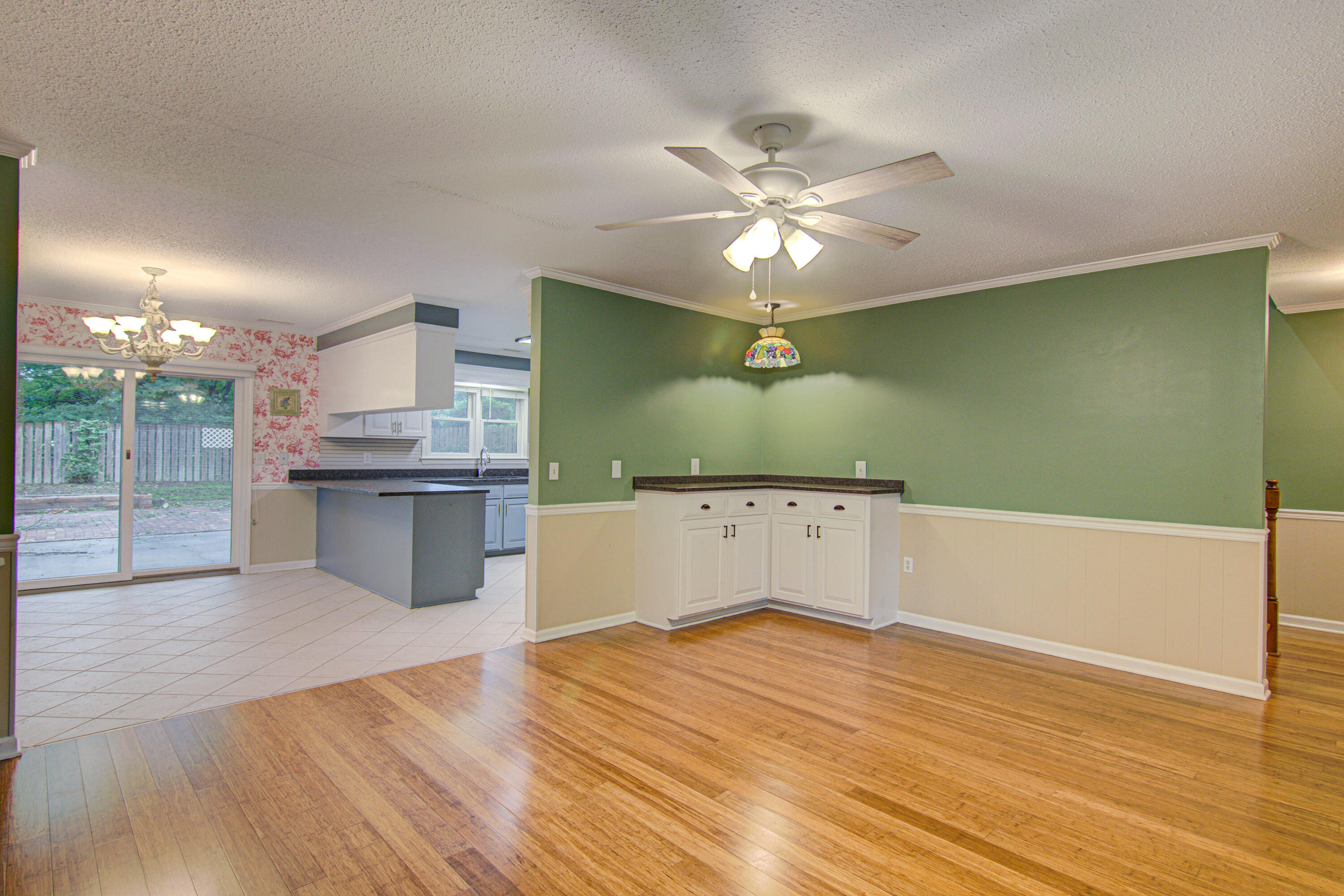 2315 Treetop Lane Sumter, SC 29154 - Photo 5 of 44 2315 Treetop-42