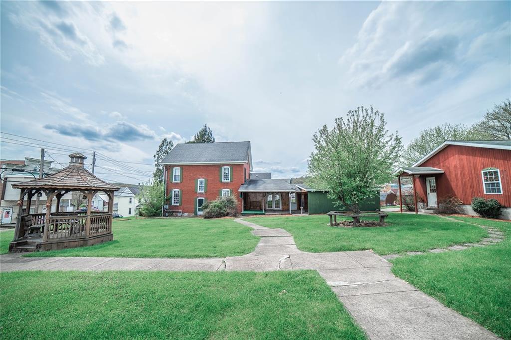 631 West Main Street Rural Valley, PA 16249 - Photo 4 of 25