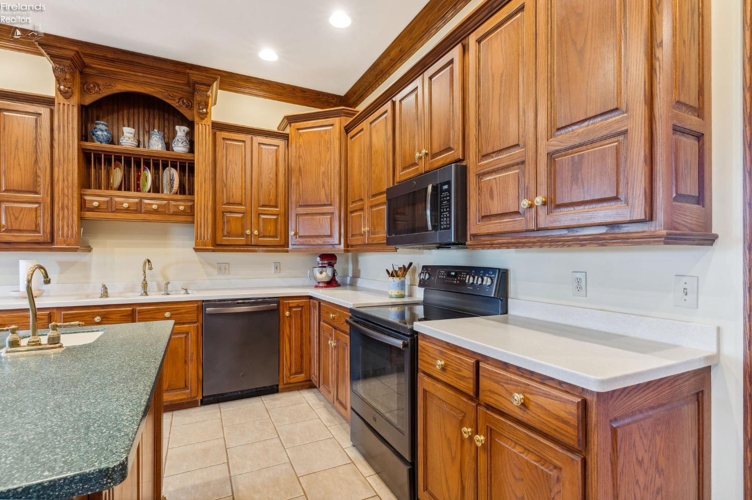 3290 Stewart Road Lima, OH 45801 - Photo 13 of 50 Gallery Image 13