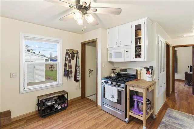 $230,000 | 2122 27th Street, Kenosha, WI 53140