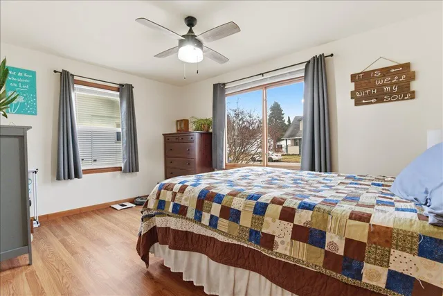 $230,000 | 2122 27th Street, Kenosha, WI 53140