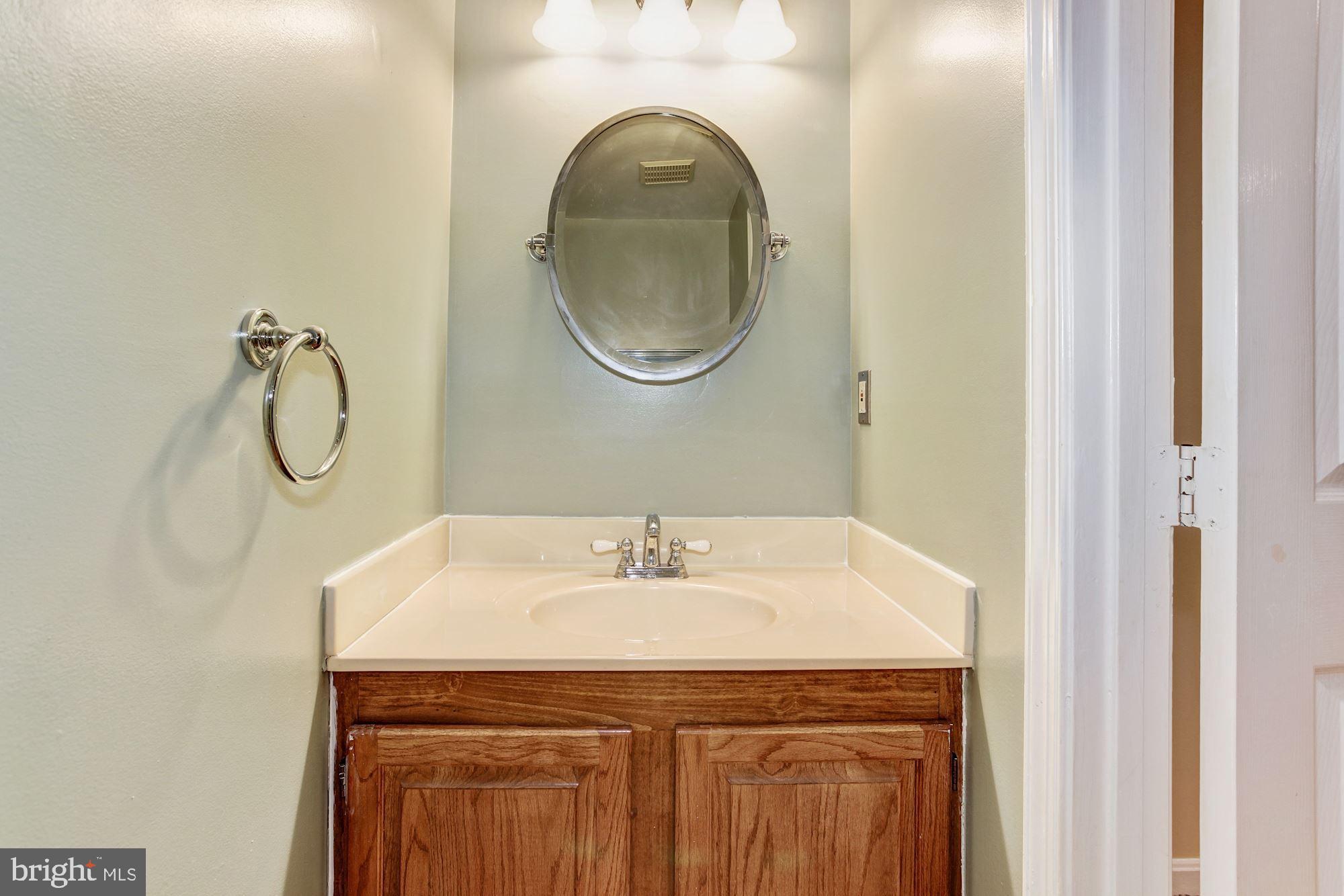 7450 Ridge Oak Court Springfield, VA 22153 - Photo 47 of 55 Gallery Image 47