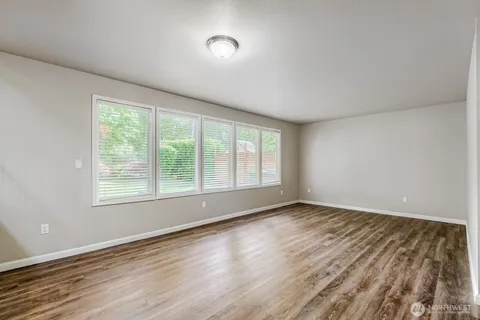$669,950 | 22206 Southeast 250th Street, Maple Valley, WA 98038