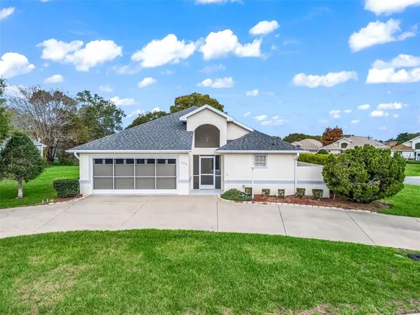 $316,900 | 17776 Southeast 114th Avenue, Summerfield, FL 34491