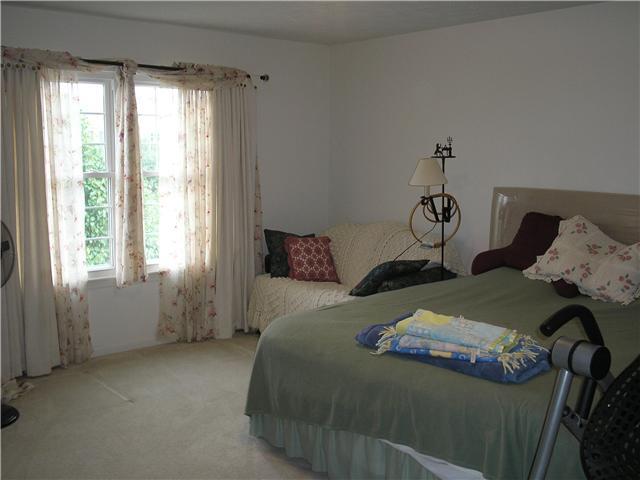 5028 West Bay Road Plainfield, IN 46168 - Photo 8 of 10 Gallery Image 8