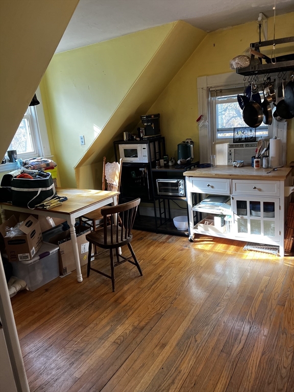 23 Burr Street Boston, MA 02130 - Photo 9 of 16