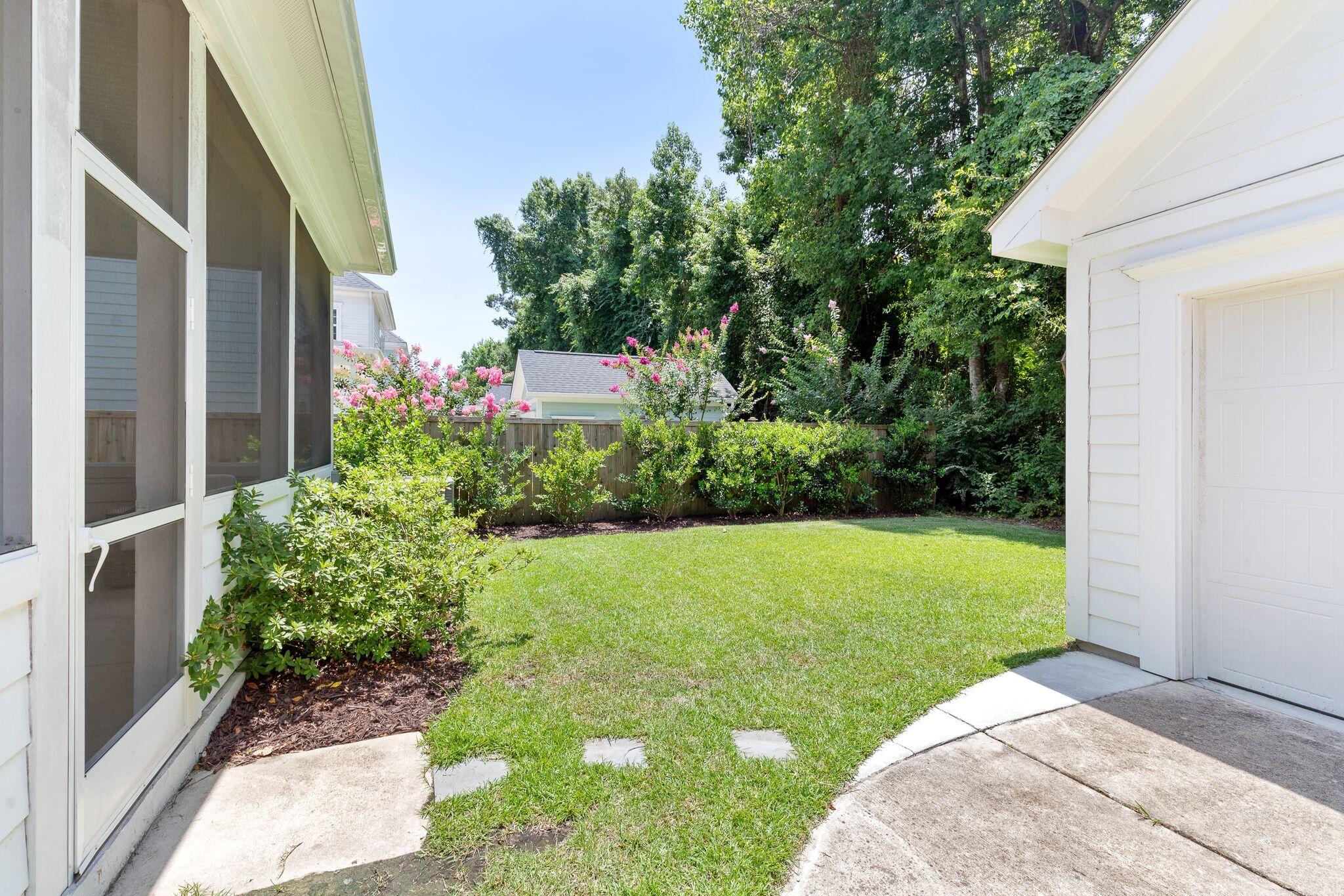 1900 Fleming Woods Road Charleston, SC 29412 - Photo 39 of 49 1900FlemingWoodsRd-KeenEyeMarketing-40