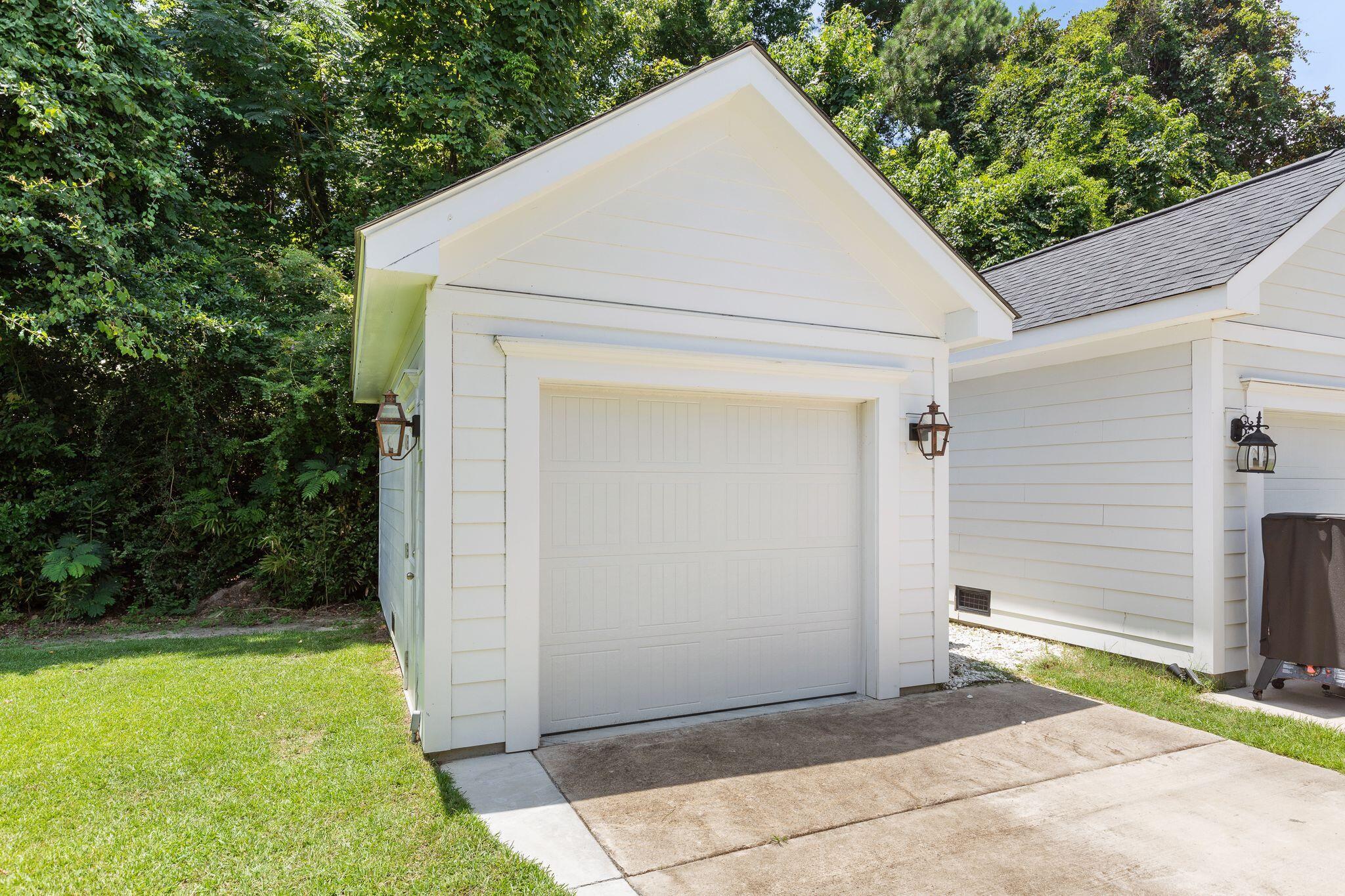 1900 Fleming Woods Road Charleston, SC 29412 - Photo 42 of 49 1900FlemingWoodsRd-KeenEyeMarketing-43