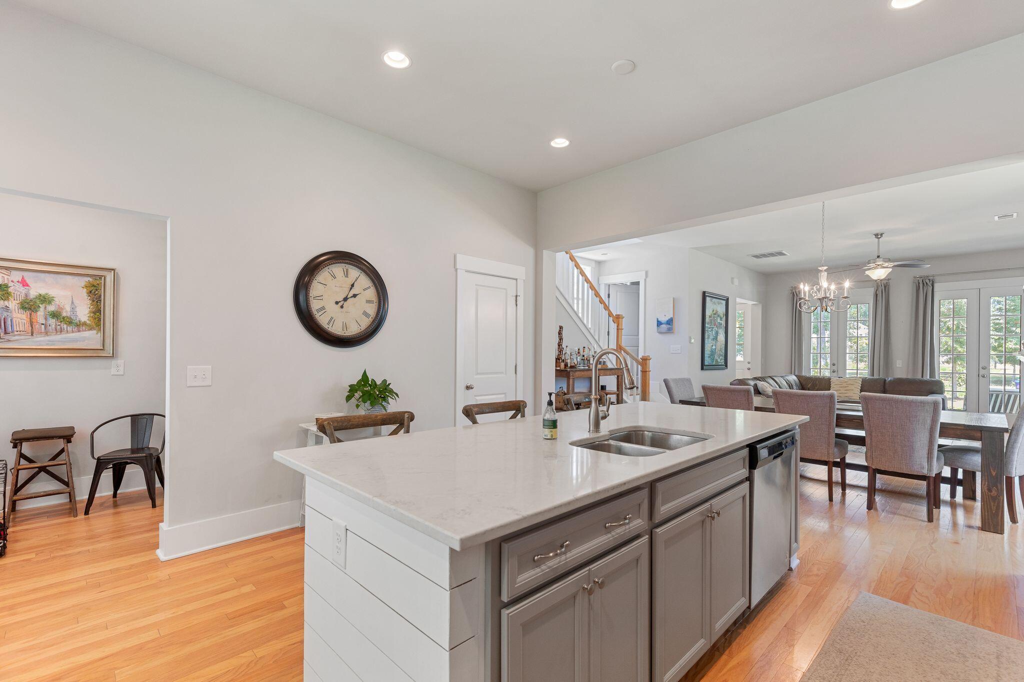 1900 Fleming Woods Road Charleston, SC 29412 - Photo 10 of 49 1900FlemingWoodsRd-KeenEyeMarketing-11