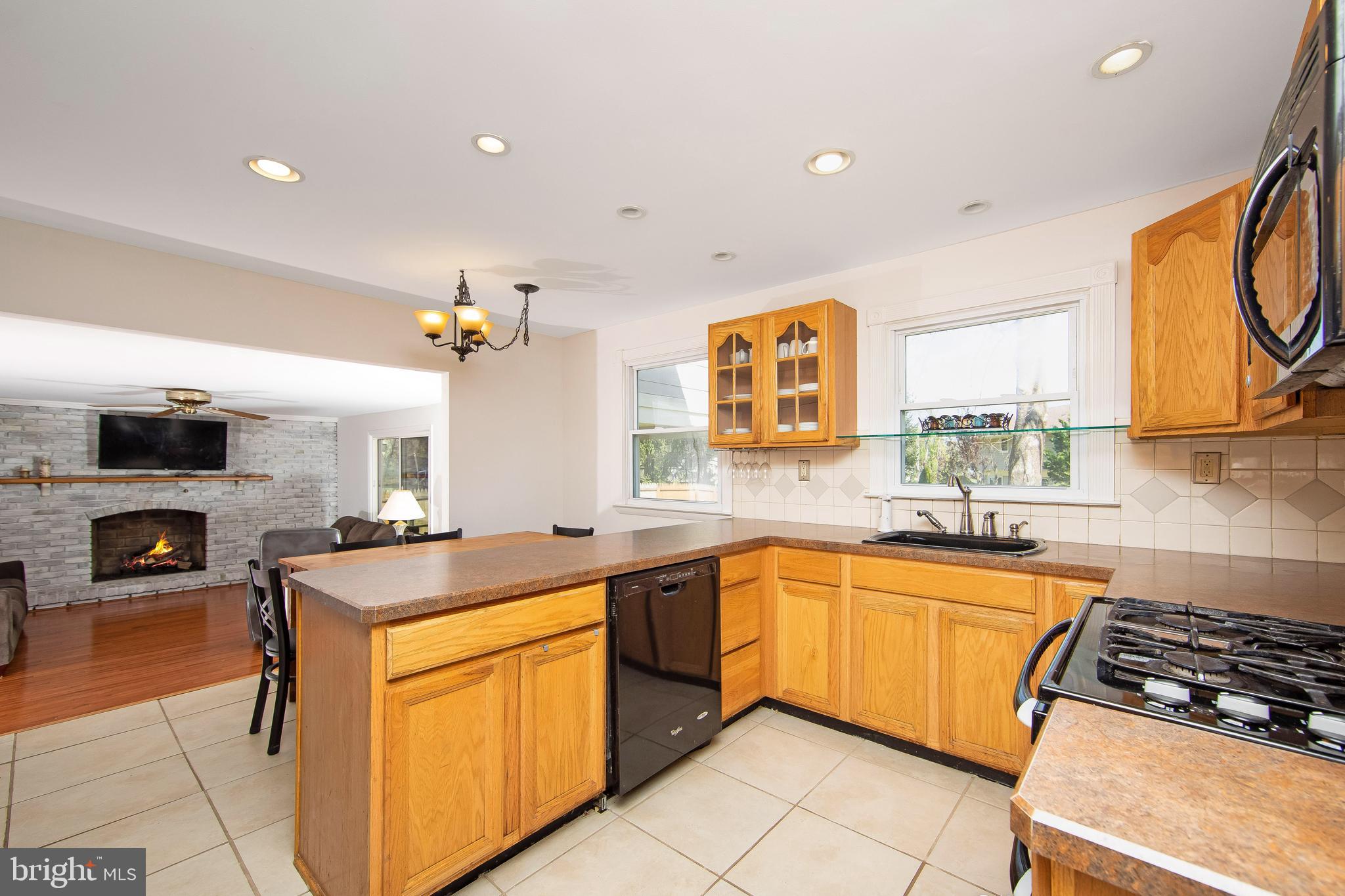 106 East Burgess Road Marlton, NJ 08053 - Photo 14 of 51 Eat-In Kitchen